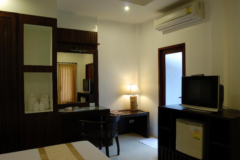 Promtsuk Buri Resort - Oda