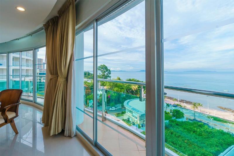 Royal Beach View - Oda