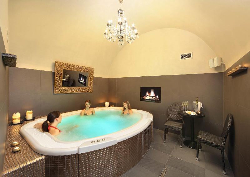 Chateau St. Havel Wellness hotel - Havuz