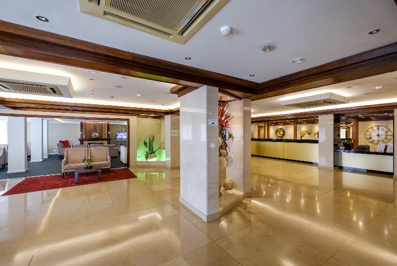 Hotel Regina - Lobi