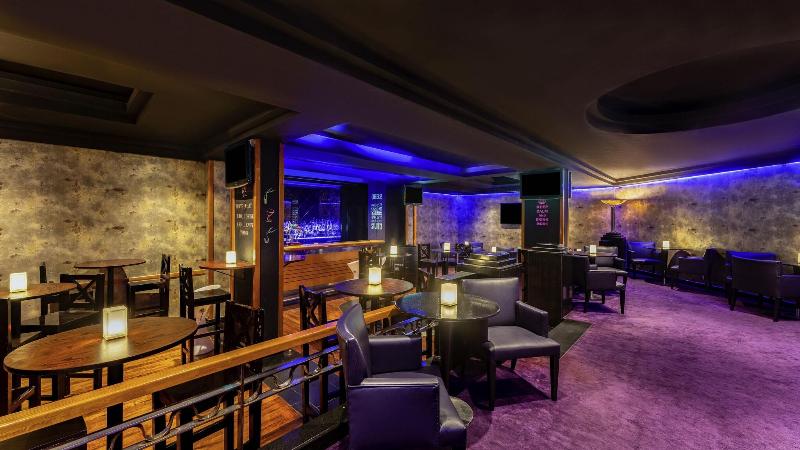 Movenpick Hotel Doha - Bar