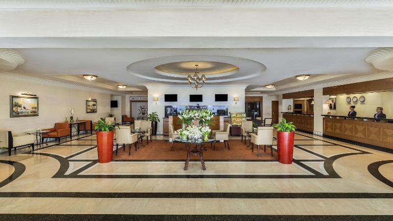 Movenpick Hotel Doha - Lobi