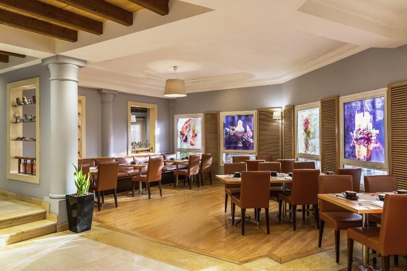 Movenpick Hotel Doha - Restoran