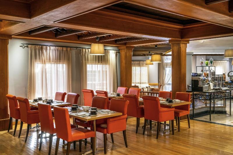 Movenpick Hotel Doha - Restoran