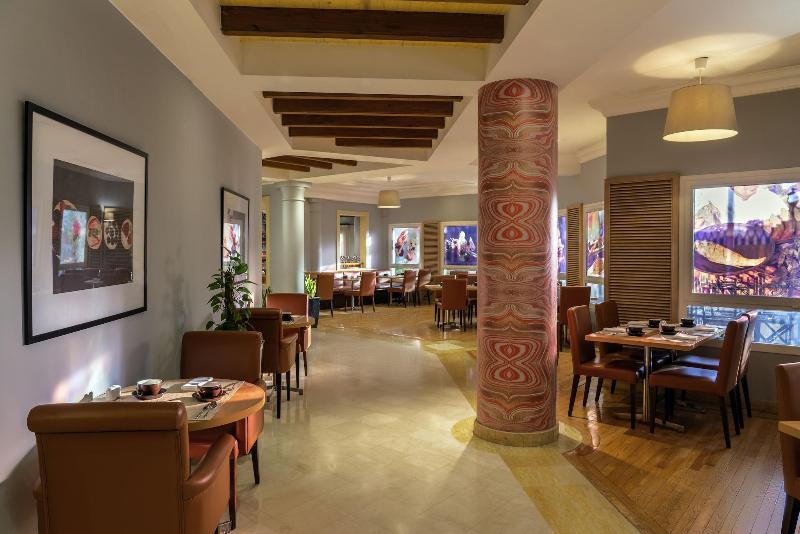 Movenpick Hotel Doha - Restoran