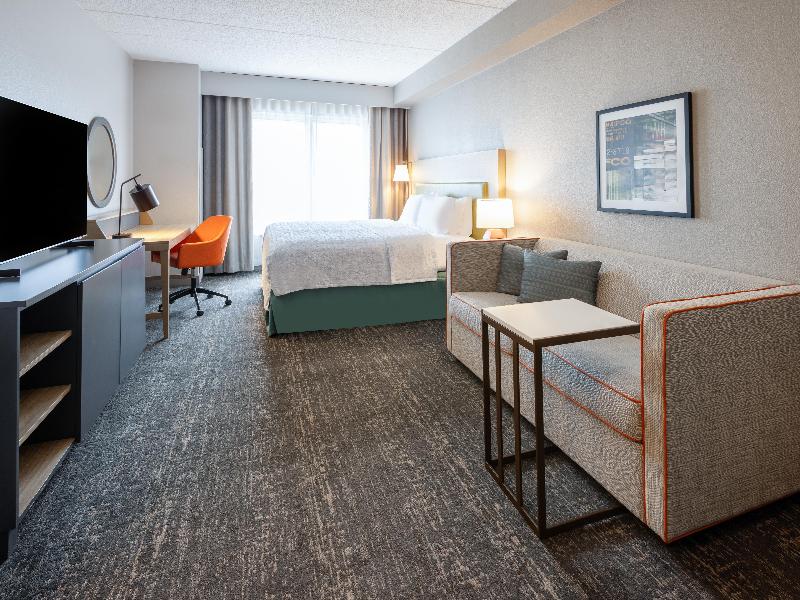 Hampton Inn & Suites Newark Airport Elizabeth - Oda