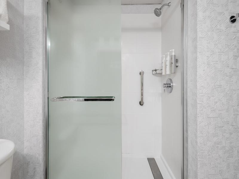 Hampton Inn & Suites Newark Airport Elizabeth - Oda
