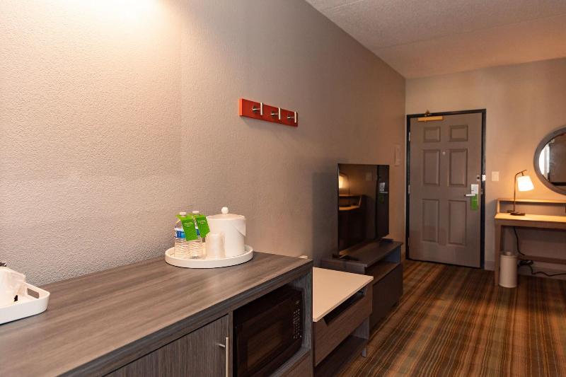Hampton Inn & Suites Newark Airport Elizabeth - Oda