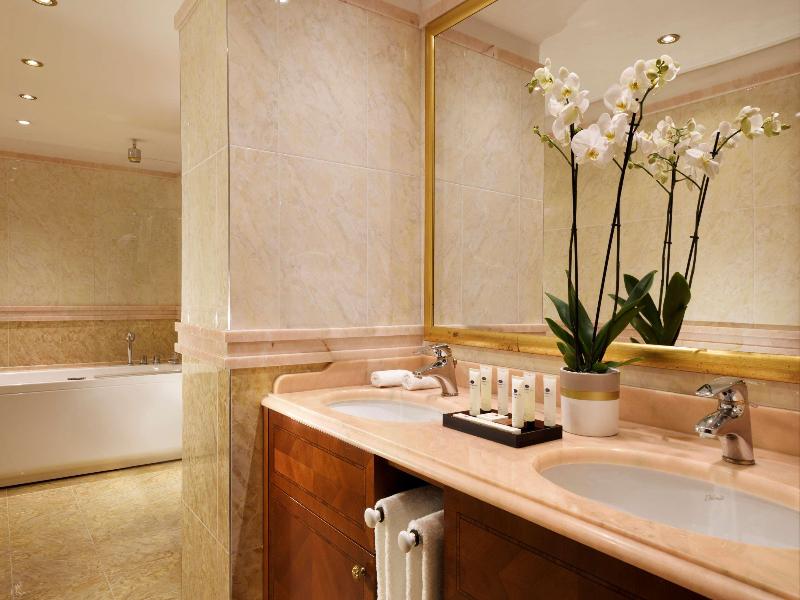 Hotel Swiss Diamond Lugano - Oda