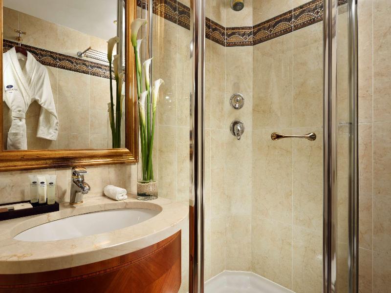 Hotel Swiss Diamond Lugano - Oda
