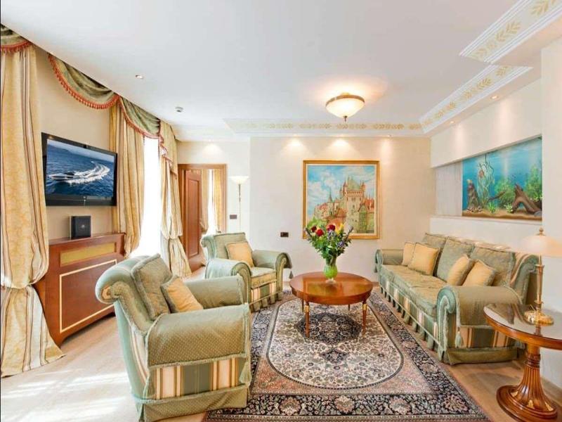 Hotel Swiss Diamond Lugano - Oda