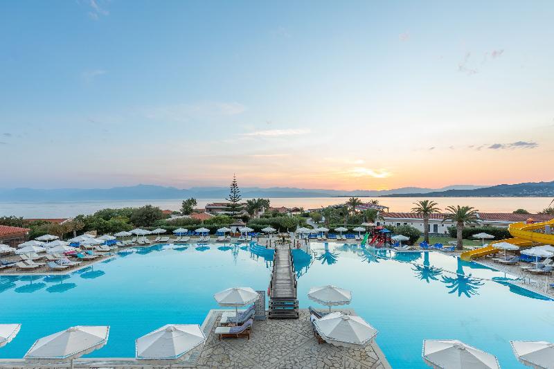 Roda Beach Resort and Spa - Genel