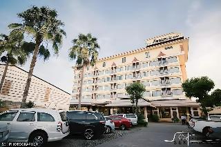 Ruean Phae Royal Park Hotel by ZUZU otel fotoğrafı