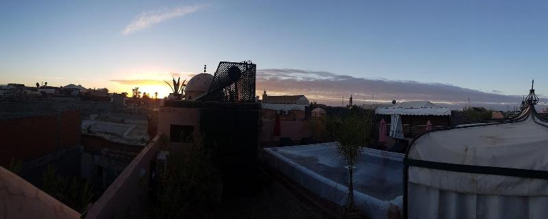 Riad Dar Sohane - Genel