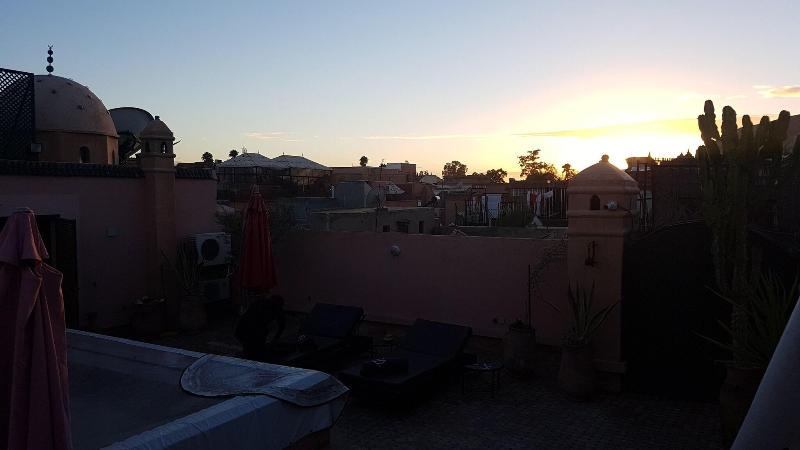 Riad Dar Sohane - Genel