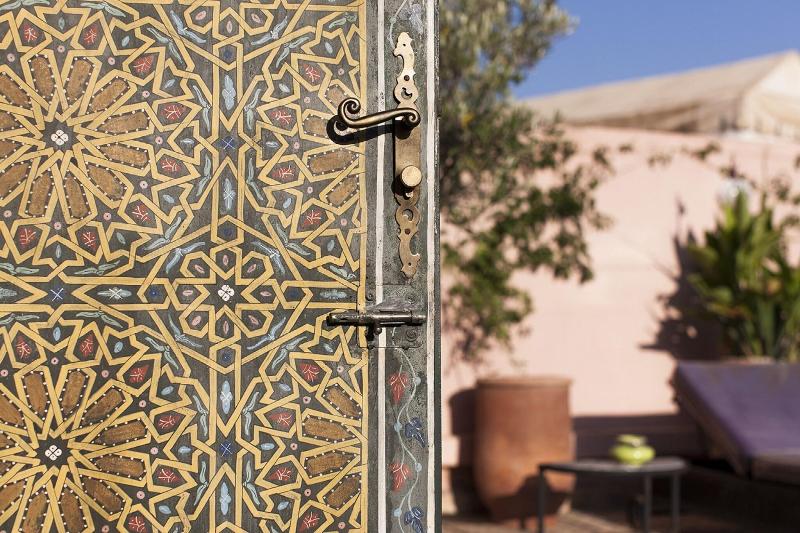 Riad Dar Sohane - Genel