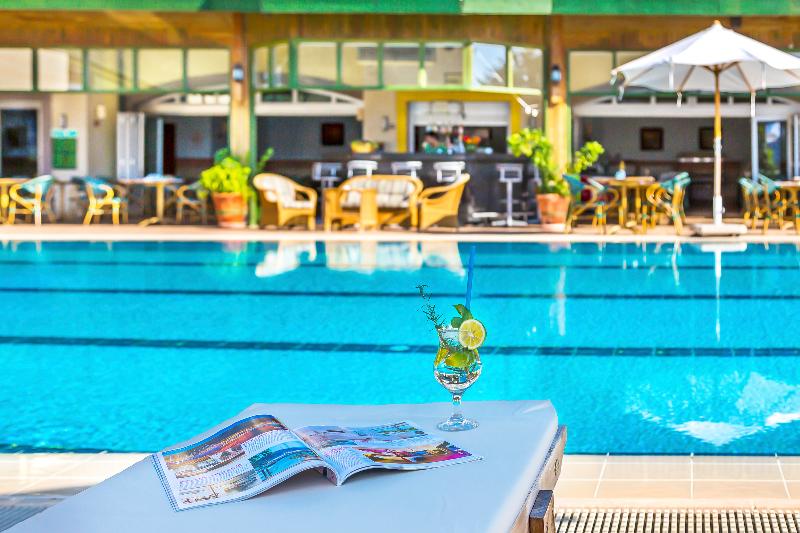 Happy Hotel - Restoran