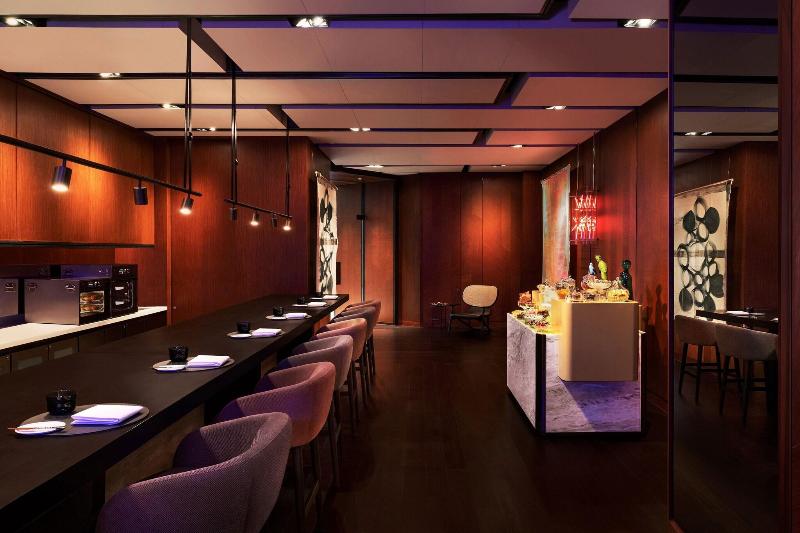St. Regis Bangkok - Restoran
