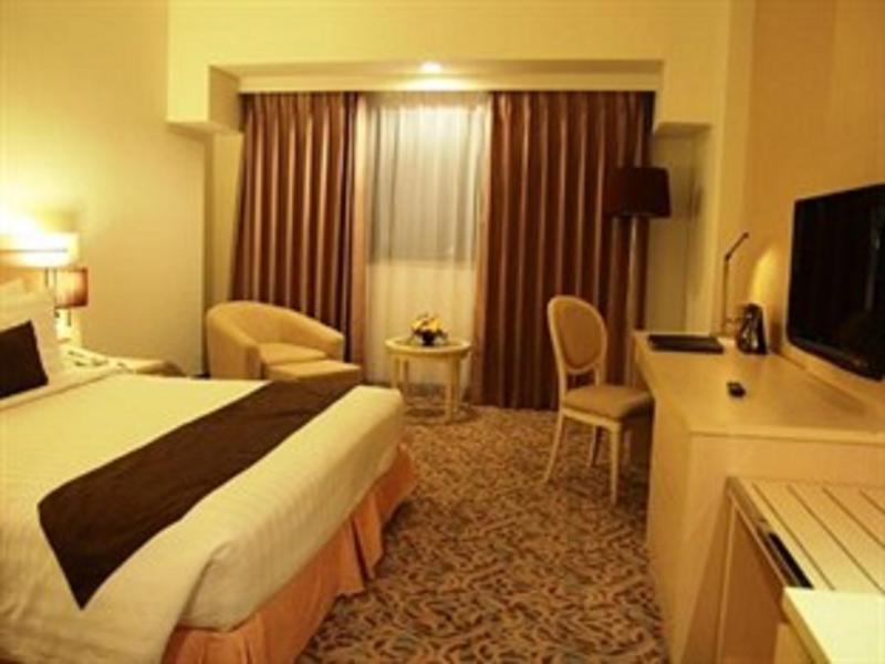 Verwood Surabaya Hotel and Serviced Residence - Oda