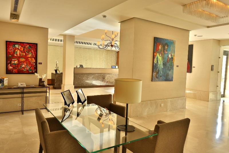Al Qasr Metropole - Lobi