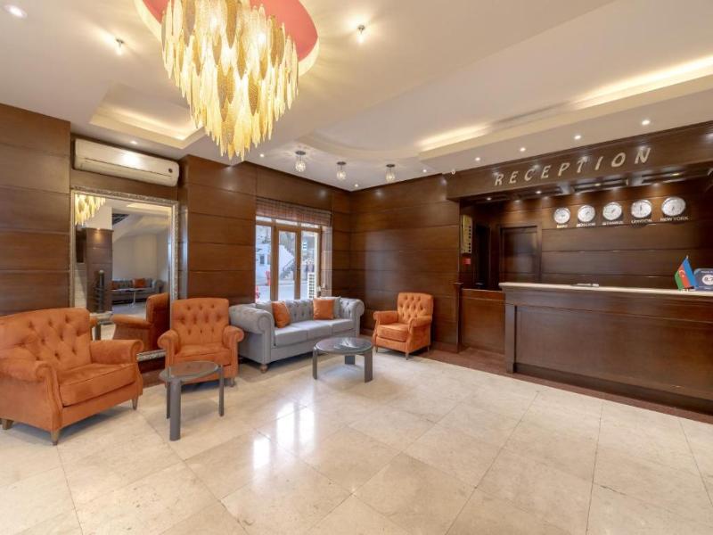 Riviera Hotel - Lobi