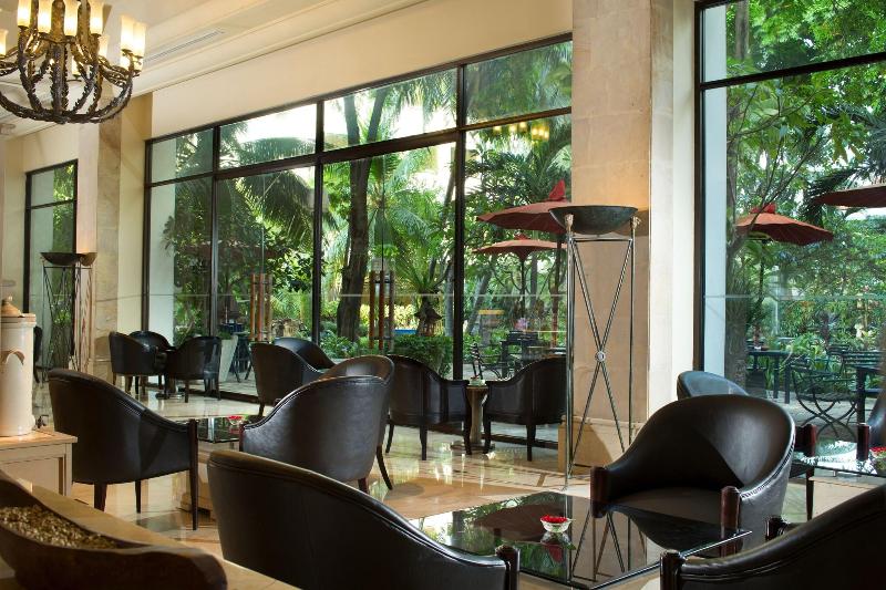 Bumi Surabaya City Resort - Lobi