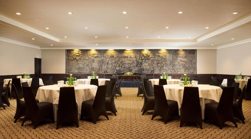 Bumi Surabaya City Resort - Toplantı