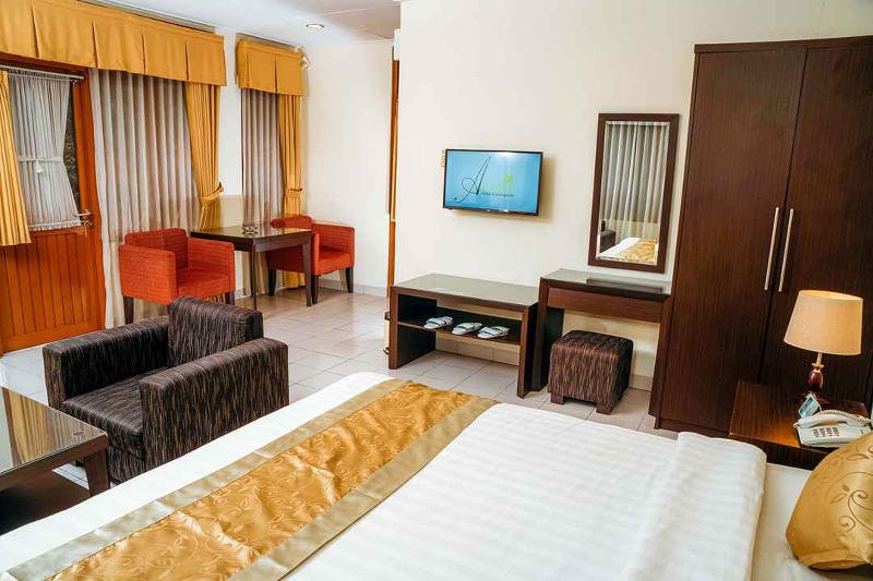 Ahadiat Hotel & Bungalow by ZUZU - Oda