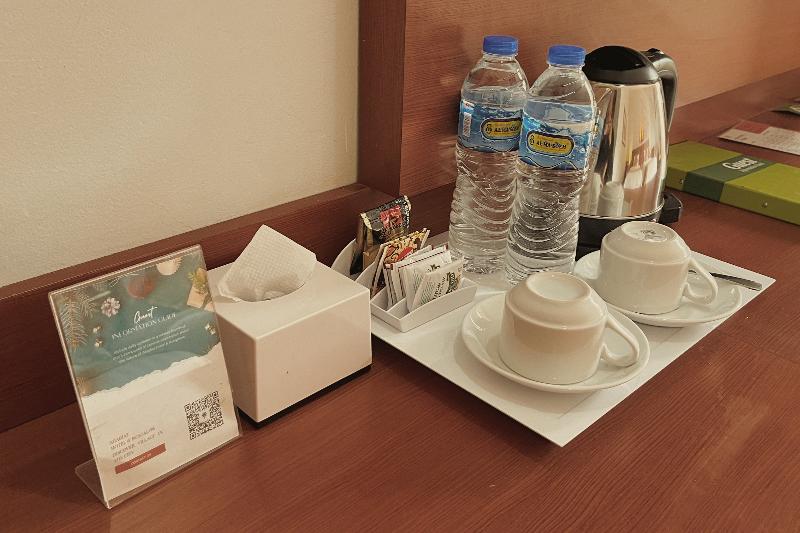 Ahadiat Hotel & Bungalow by ZUZU - Oda