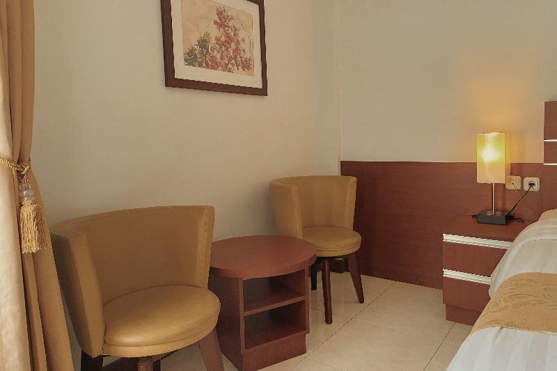 Ahadiat Hotel & Bungalow by ZUZU - Oda