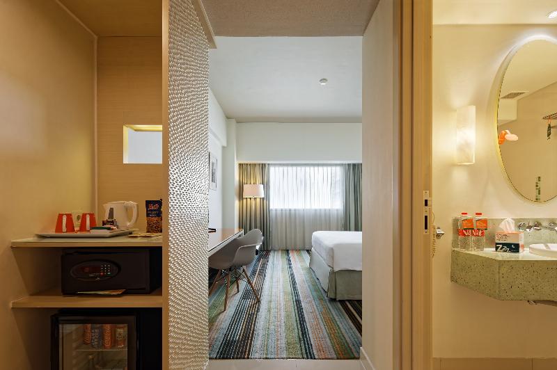 Harris Hotel & Conventions Kelapa Gading - Oda