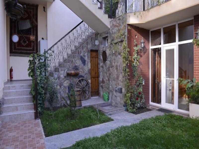 East Legend Hotel - Genel