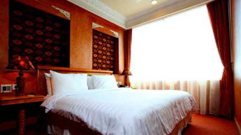 Amos Cozy fotoÄŸrafÄ±