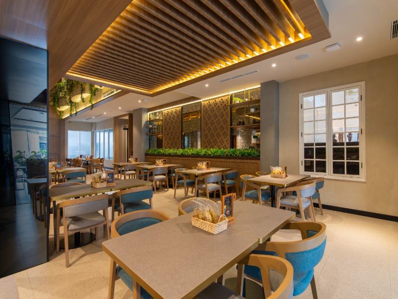 Blue Sky Hotel Pandurata - Genel