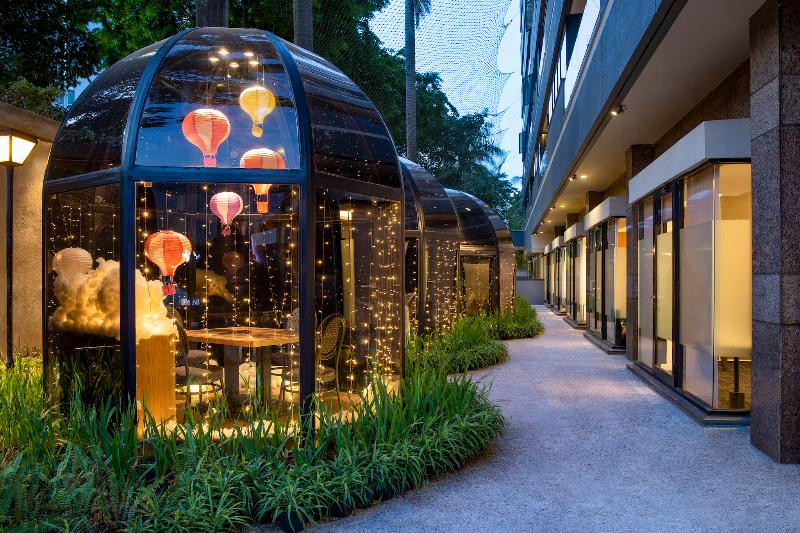 Oakwood Suites Kuningan Jakarta - Bar