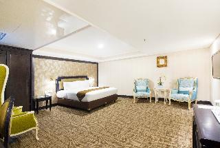 Golden Boutique Melawai fotoÄŸrafÄ±
