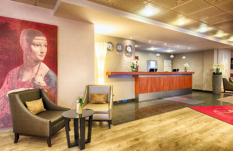 Leonardo Hotel Hamburg City Nord - Lobi