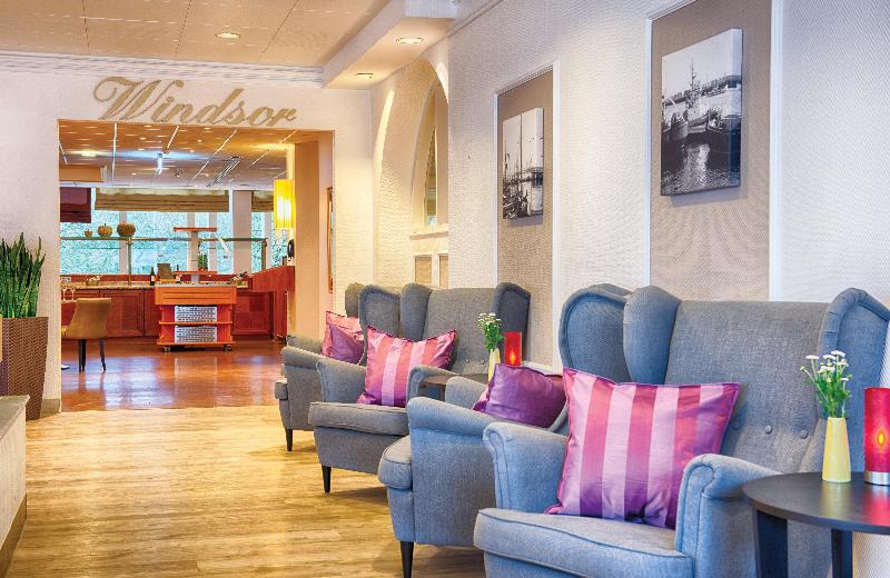 Leonardo Hotel Hamburg City Nord - Lobi