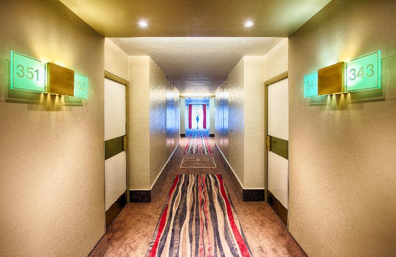 Leonardo Hotel Hamburg City Nord - Lobi