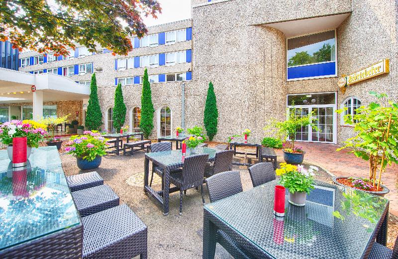 Leonardo Hotel Hamburg City Nord - Teras