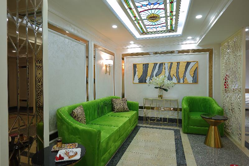 Ganjali Plaza - Lobi