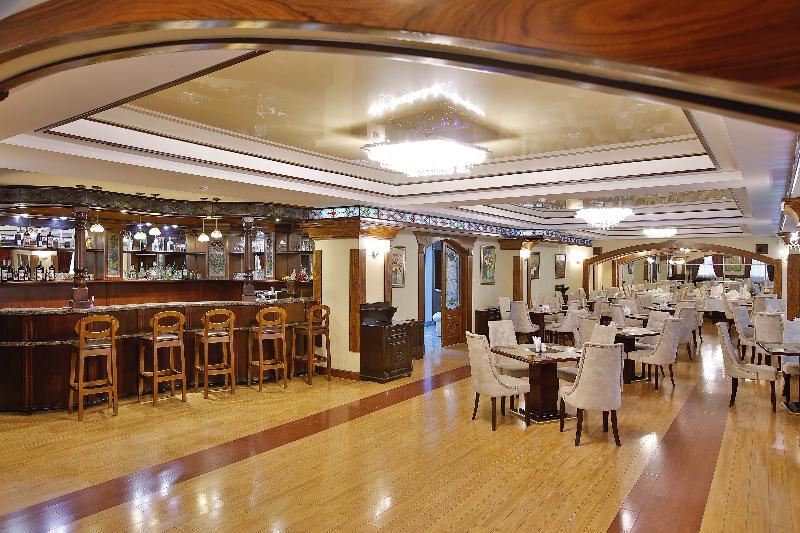 Ganjali Plaza - Restoran