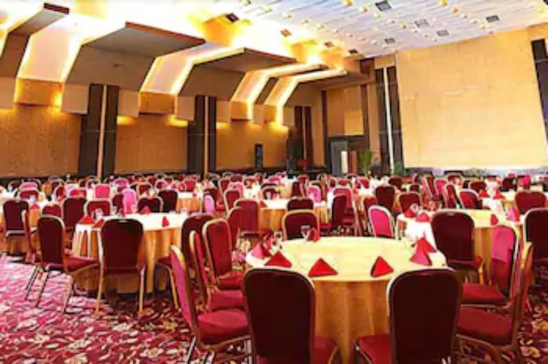 Golden Flower Convention - Toplantı