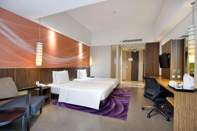 Holiday Inn Bandung Pasteur - Oda