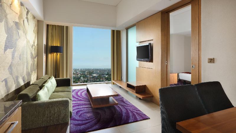 Holiday Inn Bandung Pasteur - Oda