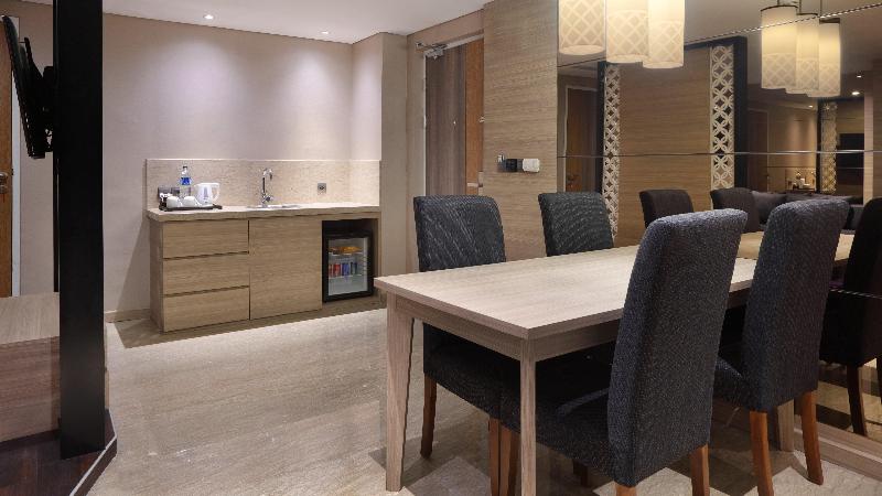 Holiday Inn Bandung Pasteur - Oda