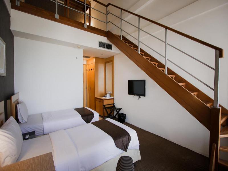 Serela Hotel Riau Bandung - Oda
