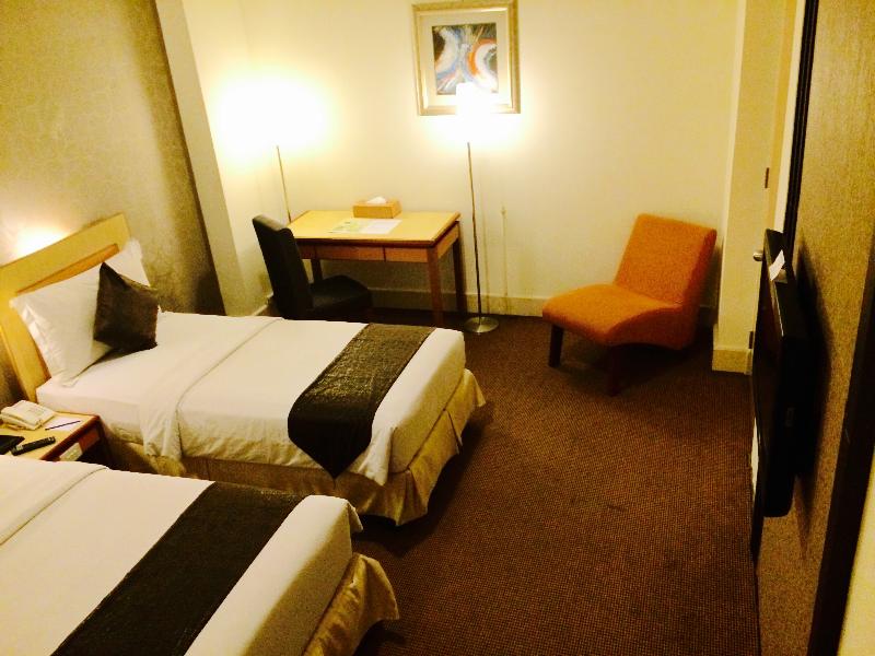Serela Hotel Riau Bandung - Oda