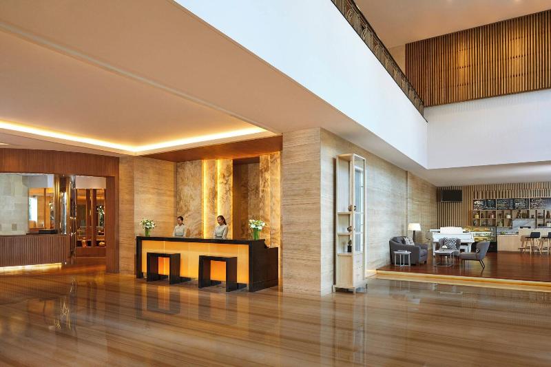 Courtyard Bandung Dago - Lobi
