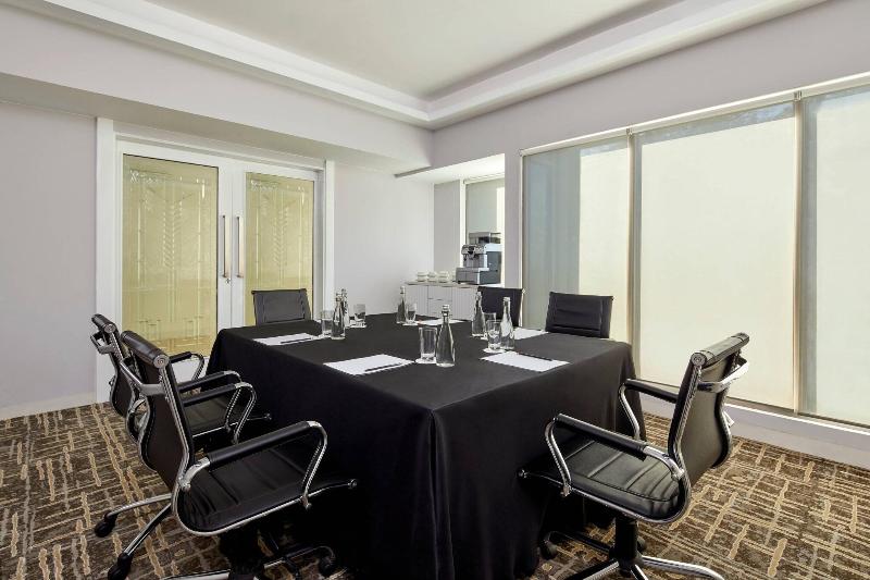 Courtyard Bandung Dago - Toplantı